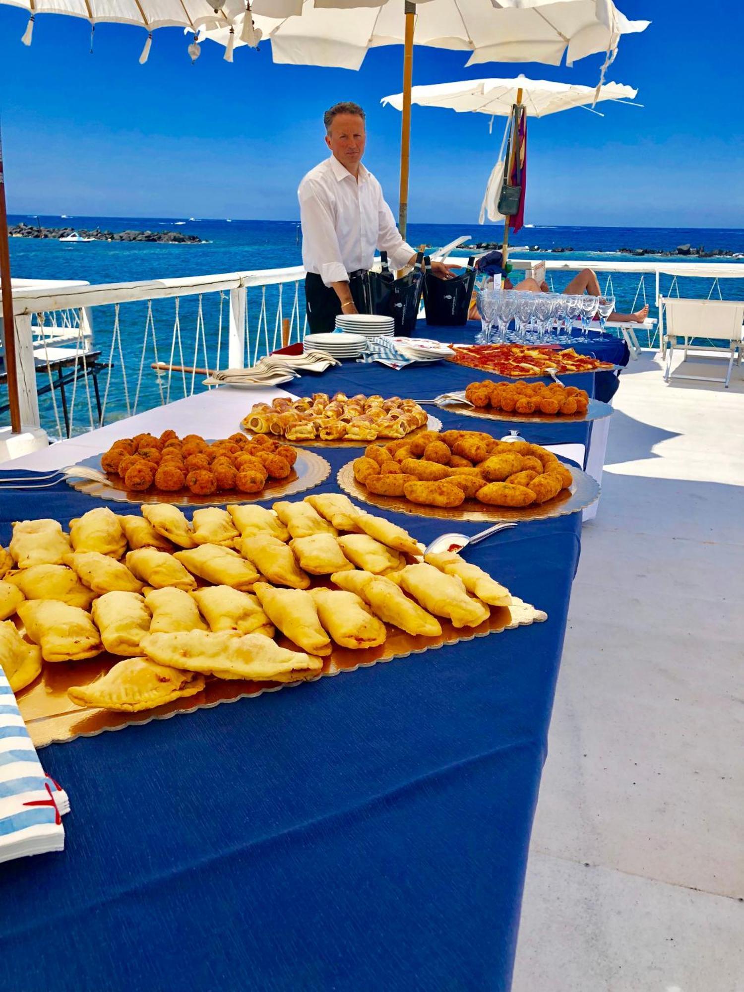 Hotel La Scogliera Forio di Ischia Eksteriør billede